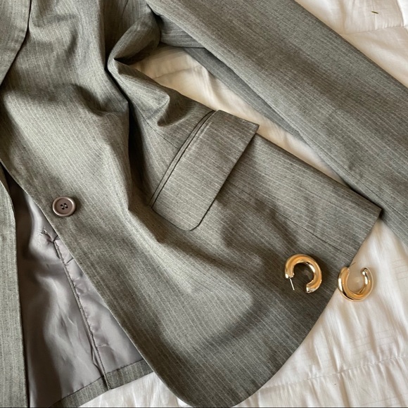 Vintage Oversized Blazer - Picture 8 of 13